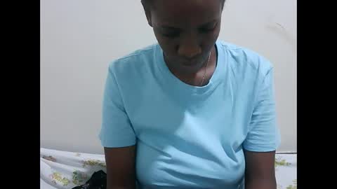 nana online show from 12/19/25, 12:17