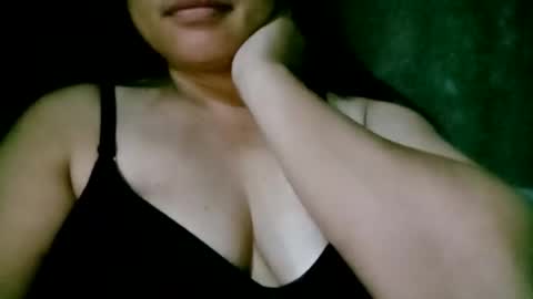 Snapshot of prettyneca5991 chatting on 10/17/25, 05:48 prettyneca5991 online show from 10/17/25, 05:48