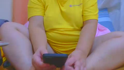 Nhing online show from 10/25/25, 02:56