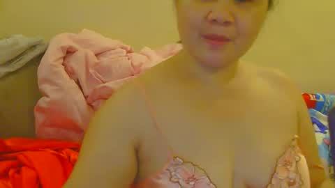 Snapshot of prettynhing chatting on 06/05/26, 01:50 Nhing online show from 06/05/26, 01:50