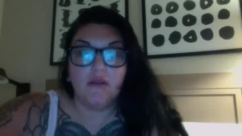 prettynixxie online show from 05/15/26, 07:04