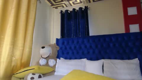 sasha online show from 12/04/25, 10:35