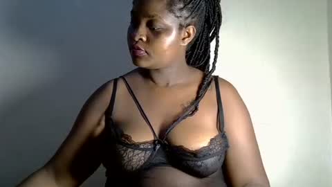 prettyriss online show from 05/13/26, 07:22