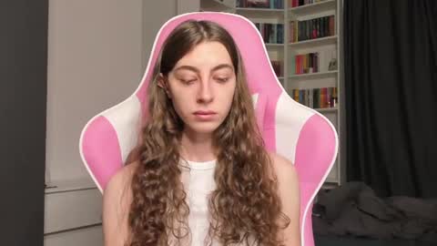Sophie  next stream will be at Monday  i will wait you guys  online show from 06/24/26, 07:40