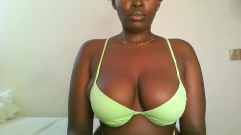 prettyvishy online show from 03/10/25, 09:10