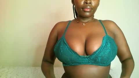 prettyvishy online show from 10/26/25, 11:16