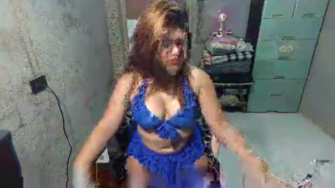 Snapshot of prettywhore_core chatting on 05/25/26, 03:12 Maica online show from 05/25/26, 03:12
