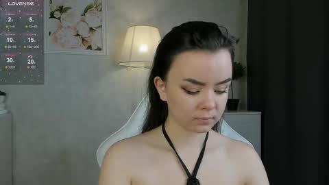 Snapshot of prettyyy_kitty chatting on 10/16/25, 01:39 Kitty online show from 10/16/25, 01:39
