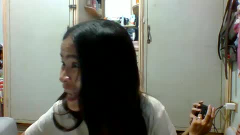 Snapshot of prety784828 chatting on 07/03/26, 12:11 prety784828 online show from 07/03/26, 12:11
