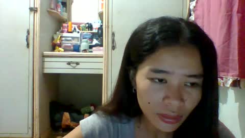 Snapshot of prety784828 chatting on 07/04/26, 01:17 prety784828 online show from 07/04/26, 01:17
