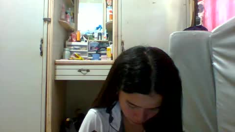 Snapshot of prety784828 chatting on 07/06/26, 12:29 prety784828 online show from 07/06/26, 12:29