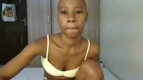Snapshot of pretyass chatting on 03/11/25, 02:18 pretyass online show from 03/11/25, 02:18