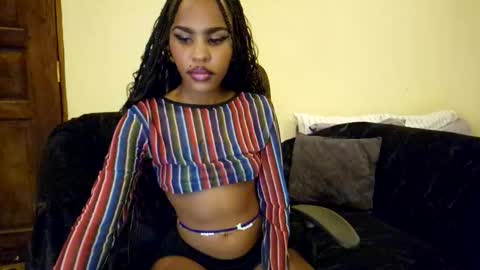 Snapshot of priceless_sexy chatting on 03/16/26, 03:23 priceless_sexy online show from 03/16/26, 03:23