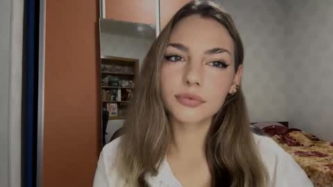 Amelia online show from 11/30/25, 05:17