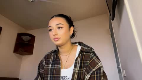 Sofi online show from 11/29/25, 12:08