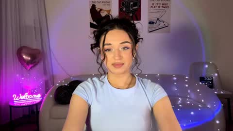 Sofi online show from 05/11/26, 04:04