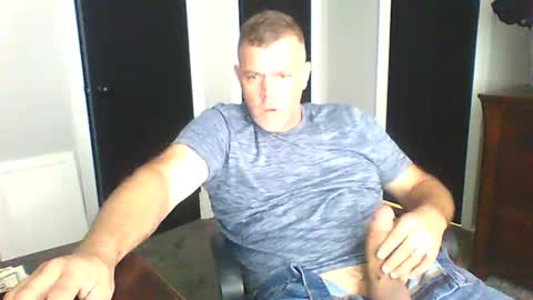 Snapshot of primetimeride chatting on 10/07/25, 06:38 primetimeride online show from 10/07/25, 06:38