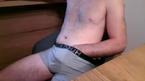 Snapshot of primotic94 chatting on 03/22/26, 08:45 primotic94 online show from 03/22/26, 08:45