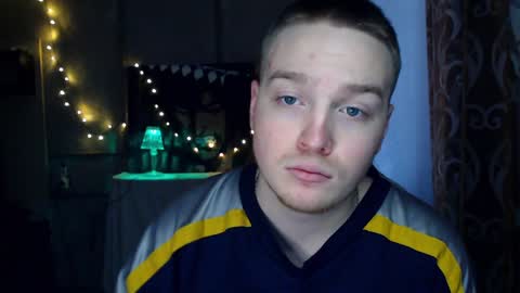 Snapshot of princ4real chatting on 01/21/25, 11:56 prince online show from 01/21/25, 11:56