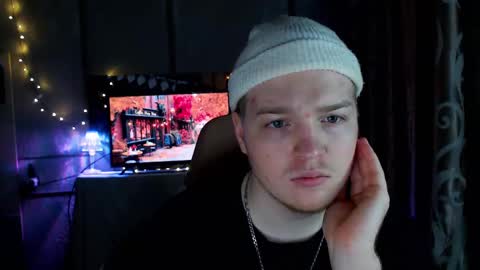 Snapshot of princ4real chatting on 02/11/25, 04:22 prince online show from 02/11/25, 04:22