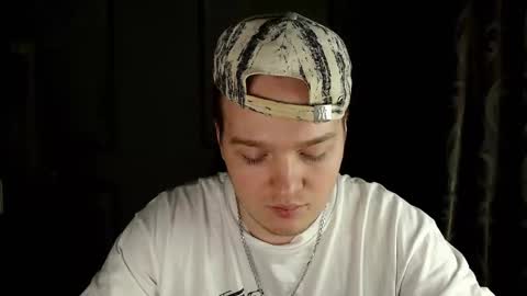 Snapshot of princ4real chatting on 03/06/25, 06:37 prince online show from 03/06/25, 06:37