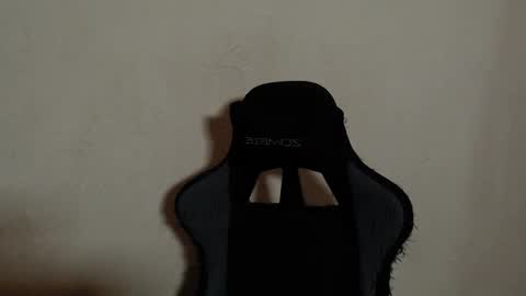 Snapshot of princ4real chatting on 03/16/26, 05:44 prince online show from 03/16/26, 05:44