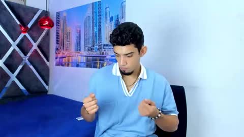 prince_arthur77 online show from 10/26/25, 01:28