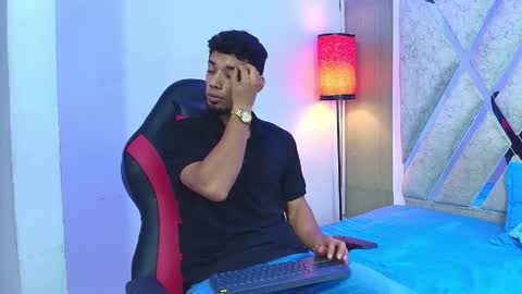 prince_arthur77 online show from 06/02/26, 04:42