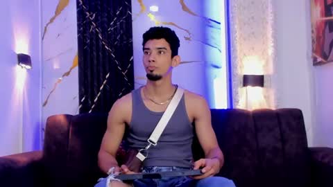 prince_arthur77 online show from 06/26/26, 01:59