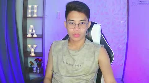 Snapshot of prince_harrison chatting on 10/24/25, 10:00 prince_harrison online show from 10/24/25, 10:00