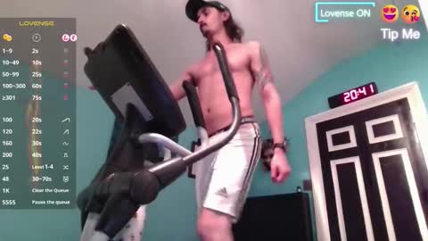 Snapshot of prince_raphael chatting on 09/10/25, 07:36 Riffraff online show from 09/10/25, 07:36