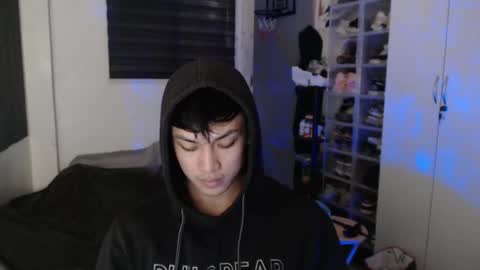 Prince Adrian online show from 06/04/26, 06:52
