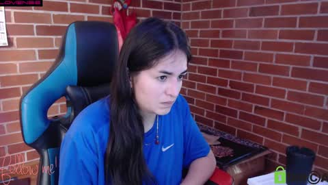 Snapshot of princesa_leia_zathur chatting on 02/14/25, 12:57 Leia online show from 02/14/25, 12:57