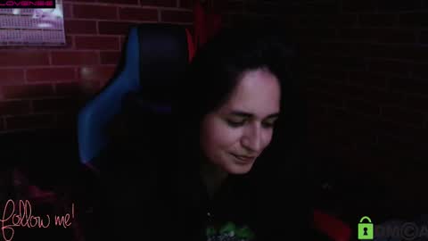 Snapshot of princesa_leia_zathur chatting on 03/05/25, 12:59 Leia online show from 03/05/25, 12:59