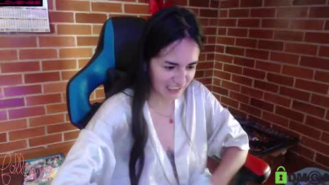 Snapshot of princesa_leia_zathur chatting on 03/07/25, 04:11 Leia online show from 03/07/25, 04:11