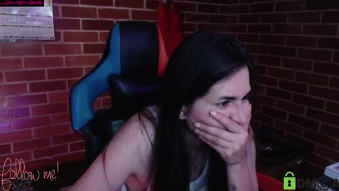 Snapshot of princesa_leia_zathur chatting on 03/09/25, 09:36 Leia online show from 03/09/25, 09:36