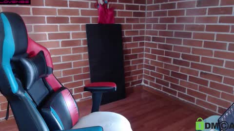 Snapshot of princesa_leia_zathur chatting on 10/08/25, 03:20 Leia online show from 10/08/25, 03:20