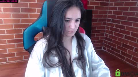 Snapshot of princesa_leia_zathur chatting on 02/27/26, 02:06 Leia online show from 02/27/26, 02:06