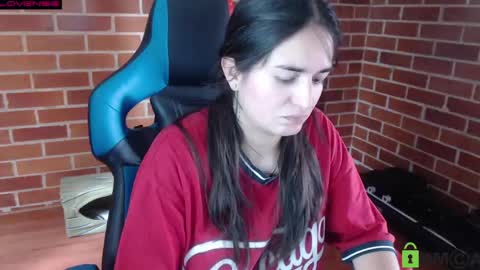 Leia online show from 06/04/26, 03:18