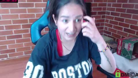 Leia online show from 06/11/26, 02:37