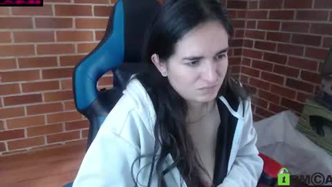 Leia online show from 06/19/26, 01:37
