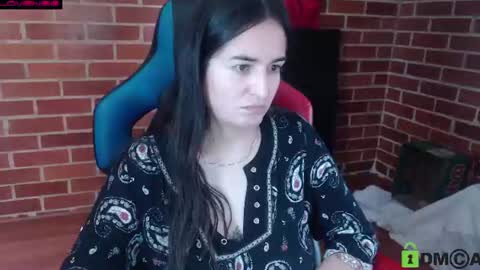Leia online show from 06/24/26, 01:43