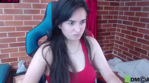 Leia online show from 06/25/26, 02:32