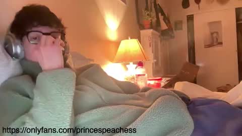 Peaches online show from 01/15/26, 12:26