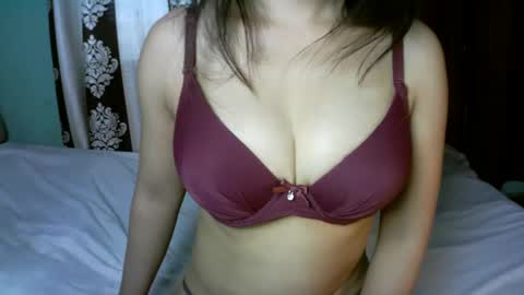 Snapshot of princess916446 chatting on 11/12/25, 06:14 princess online show from 11/12/25, 06:14