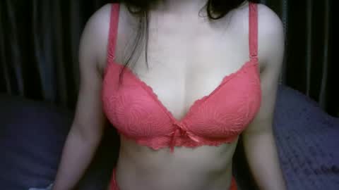 Snapshot of princess916446 chatting on 02/12/26, 02:56 princess online show from 02/12/26, 02:56