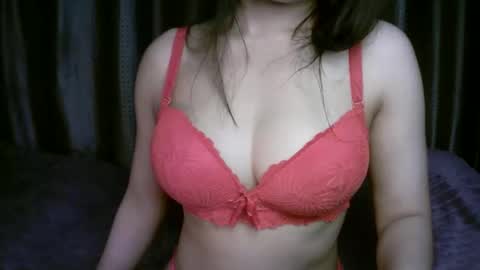 Snapshot of princess916446 chatting on 02/16/26, 03:19 princess online show from 02/16/26, 03:19