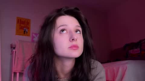 Kristina online show from 11/11/25, 04:07