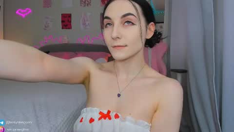 Snapshot of princess_kristy chatting on 06/15/26, 07:54 Kristy online show from 06/15/26, 07:54