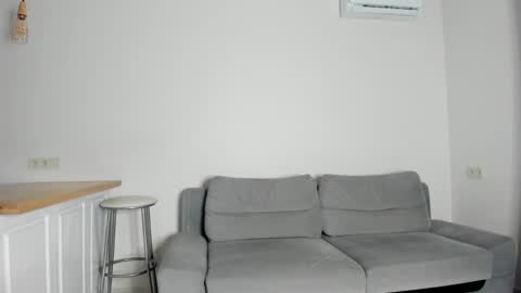 Snapshot of princess_moana chatting on 02/08/26, 07:28 princess_moana online show from 02/08/26, 07:28